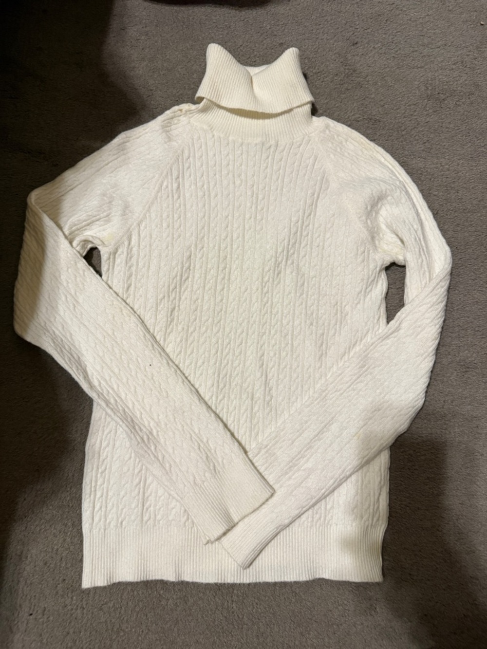 United Colors of Benetton White Ribbed Turtleneck Sweater Women’s Medium